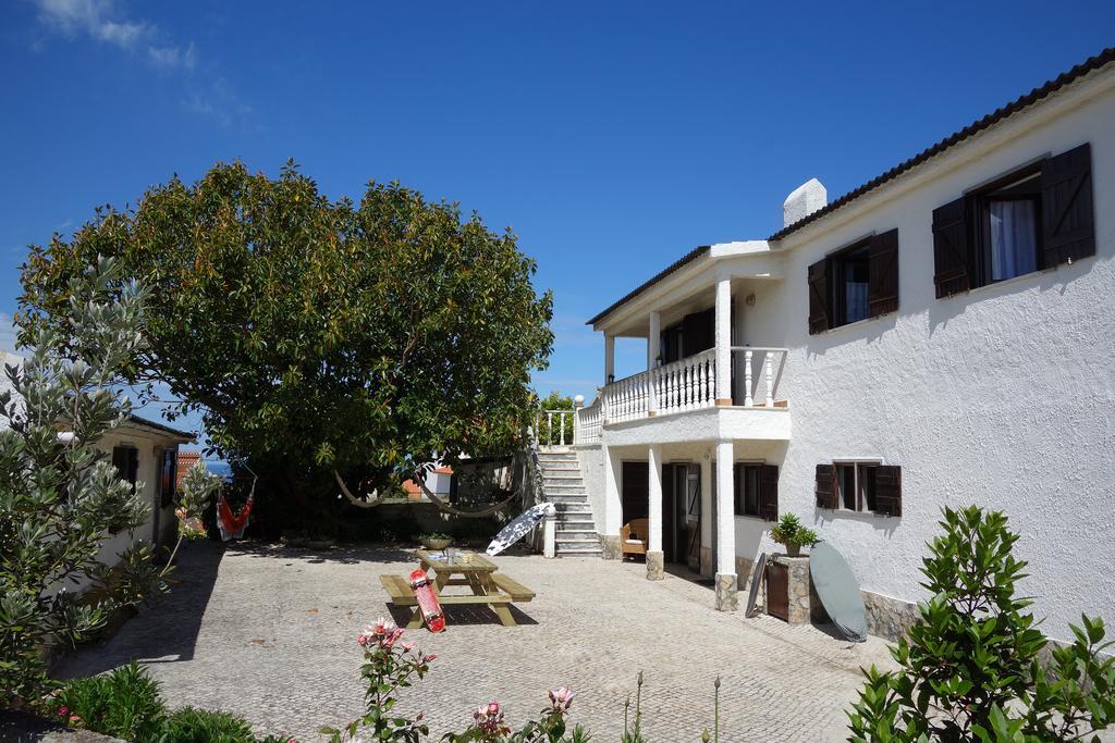 Moka Surfhouse Albergue Ericeira Exterior foto