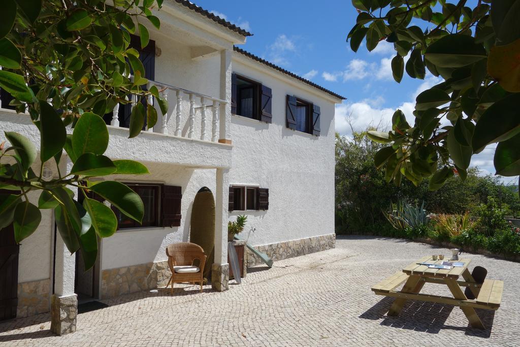 Moka Surfhouse Albergue Ericeira Exterior foto